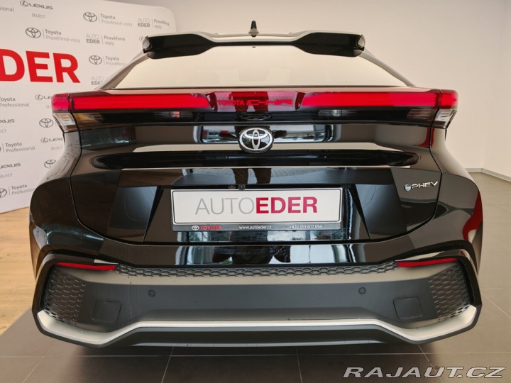 Toyota C-HR 2.0 PHEV Tokyo Edition *P 2025