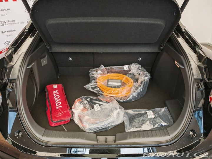 Toyota C-HR 2.0 PHEV Tokyo Edition *P 2025