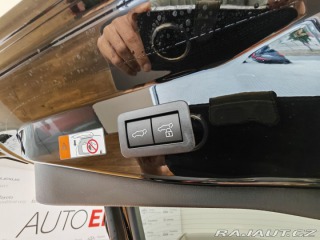 Toyota C-HR 2.0 PHEV Tokyo Edition *P 2025