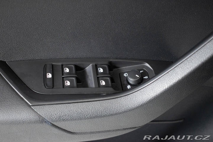 Škoda Karoq 2.0 TDI REZERVACE 2022