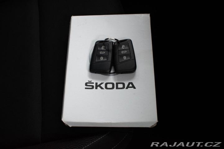 Škoda Karoq 2.0 TDI REZERVACE 2022