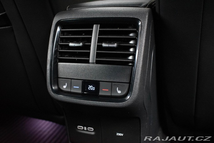 Škoda Octavia RS 2.0 TSI TAŽNÉ*WEBASTO* 2021