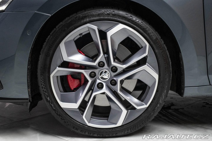 Škoda Octavia RS 2.0TSI TAŽNÉ*WEBASTO*Č 2021