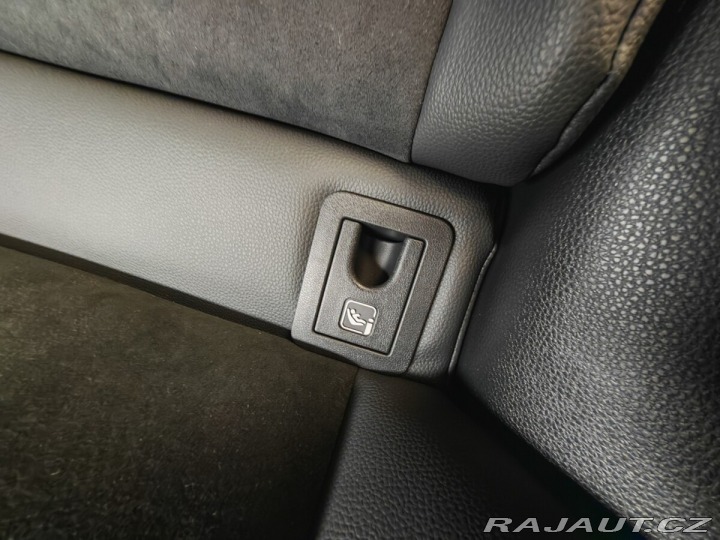 Toyota C-HR 2.0 PHEV GR SPORT 2025