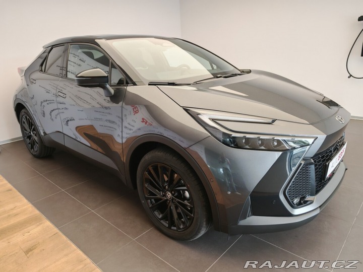 Toyota C-HR 2.0 PHEV GR SPORT 2025