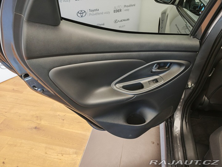 Toyota Yaris 1.5 Hybrid Style 2025