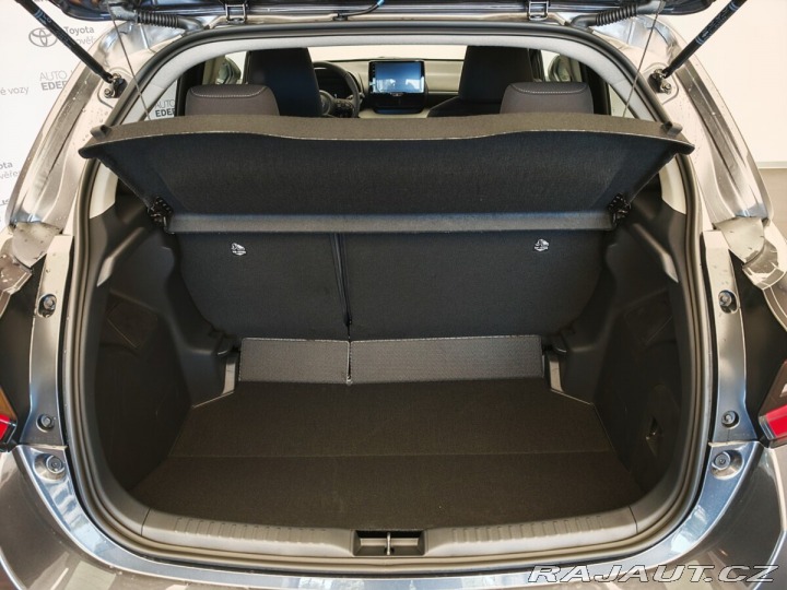 Toyota Yaris 1.5 Hybrid Style 2025