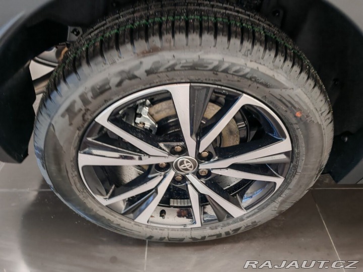 Toyota C-HR 2.0 Hybrid E-CVT Style 2024