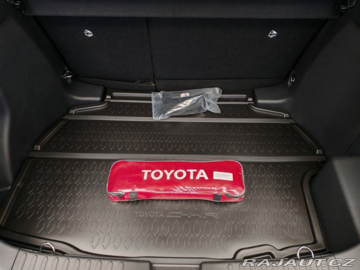 Toyota C-HR 2.0 Hybrid E-CVT Style 2025