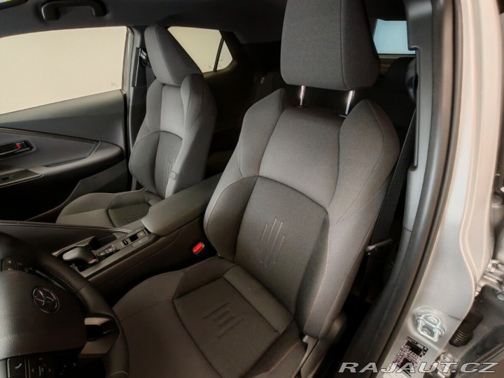 Toyota C-HR 2.0 Hybrid E-CVT Style 2024