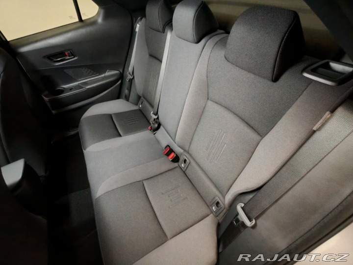 Toyota C-HR 2.0 Hybrid E-CVT Style 2025