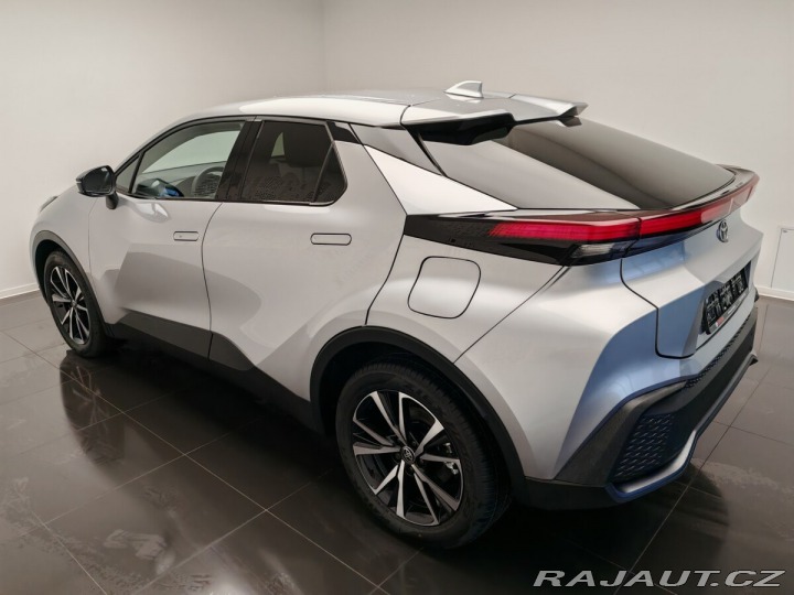 Toyota C-HR 2.0 Hybrid E-CVT Style 2025