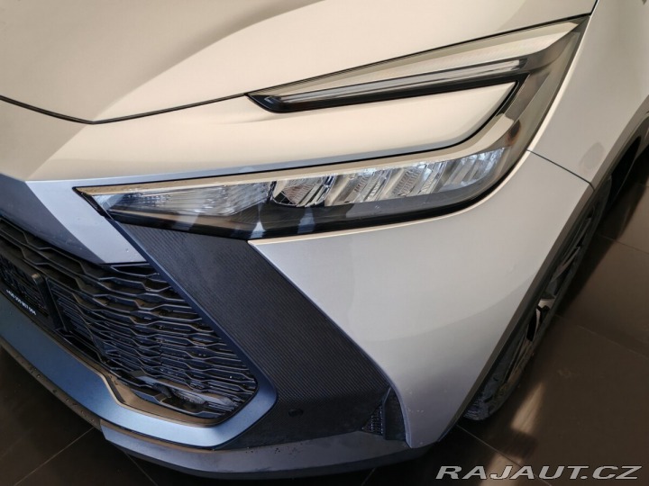 Toyota C-HR 2.0 Hybrid E-CVT Style 2025