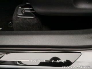 Toyota C-HR 2.0 Hybrid E-CVT Style 2024