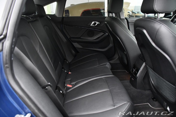 BMW 2 218d 2022