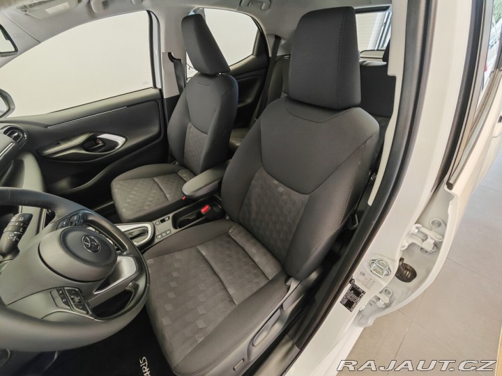 Toyota Yaris 1.5 Hybrid Comfort 2025