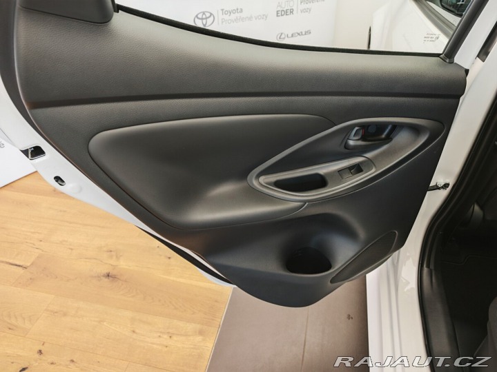 Toyota Yaris 1.5 Hybrid Comfort 2025