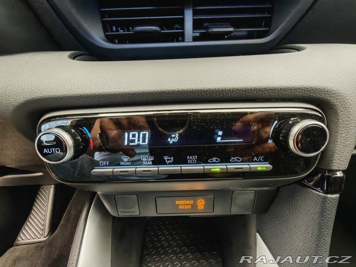 Toyota Yaris 1.5 Hybrid Comfort 2025