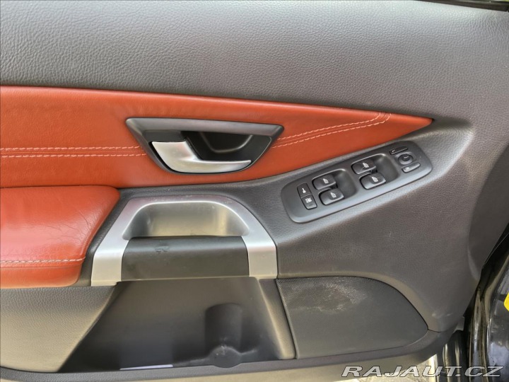 Volvo XC90 2,4 D5 136kw SUMMUM AWD T 2008