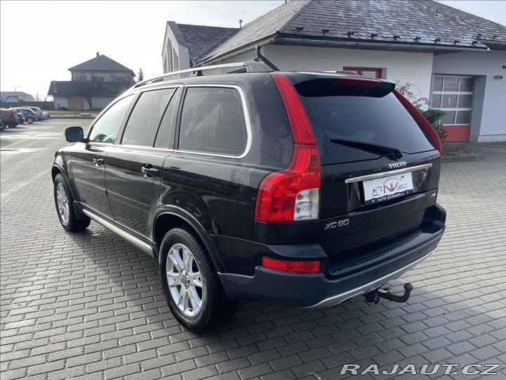 Volvo XC90 2,4 D5 136kw SUMMUM AWD T 2008