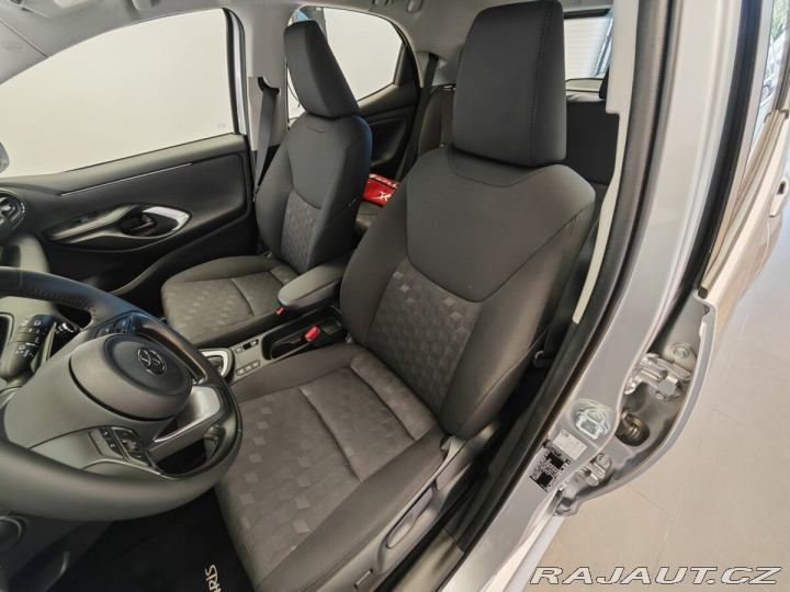 Toyota Yaris 1.5 Hybrid Comfort 2025