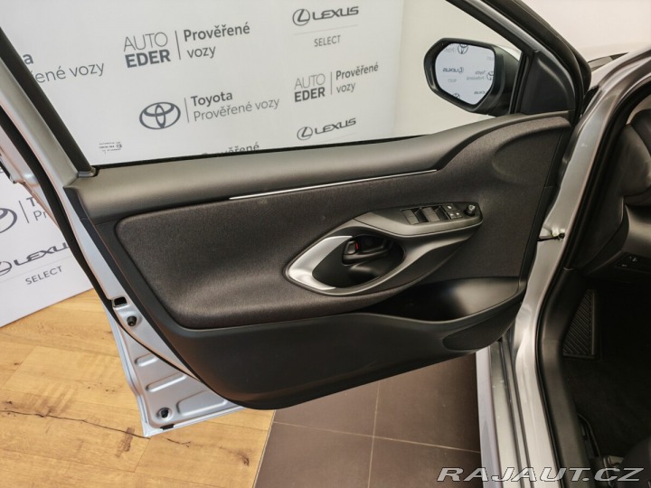 Toyota Yaris 1.5 Hybrid Comfort 2025