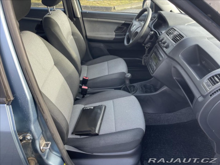 Škoda Fabia 1,4 i 16V 63kw Ambiente, 2009