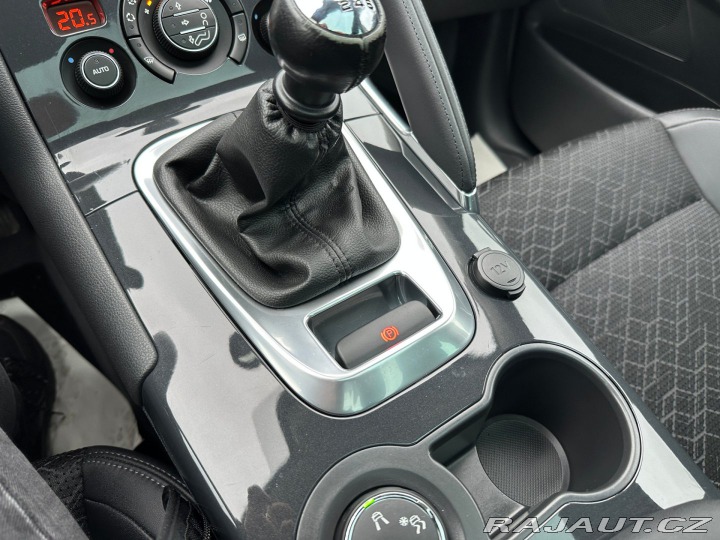 Peugeot 3008 2.0Hdi 110kw Allure 2015