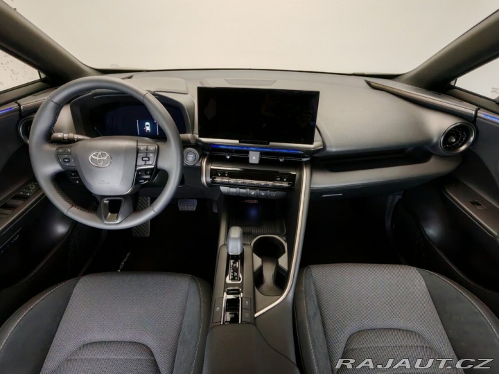 Toyota C-HR 2.0 Hybrid E-CVT Executiv 2024