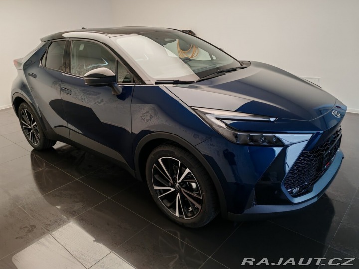 Toyota C-HR 2.0 Hybrid E-CVT Executiv 2024