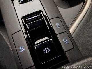 Toyota C-HR 2.0 Hybrid E-CVT Executiv 2024