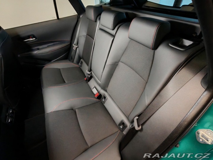 Toyota Corolla 1.8 Hybrid e-CVT GR Sport 2025