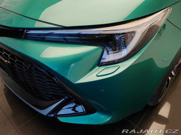 Toyota Corolla 1.8 Hybrid e-CVT GR Sport 2025