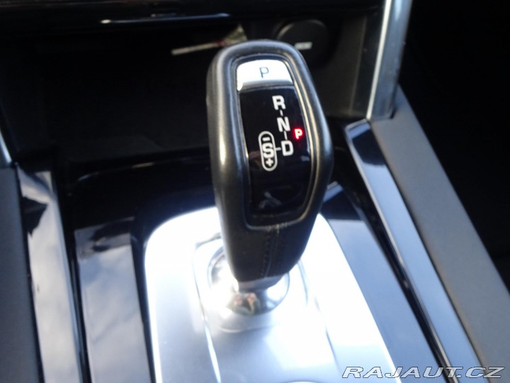 Land Rover Discovery Sport D180 AWD DPH 2020