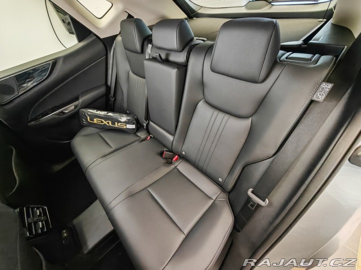 Lexus Ostatní modely NX 450h plus 450h+ Executive Top 2025