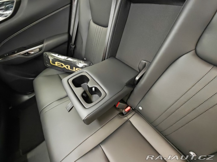 Lexus Ostatní modely NX 450h plus 450h+ Executive Top 2024