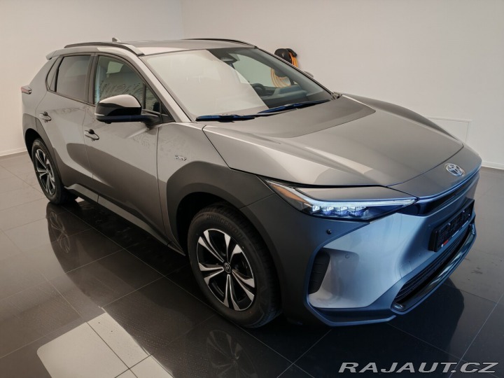 Toyota bZ4X 2025