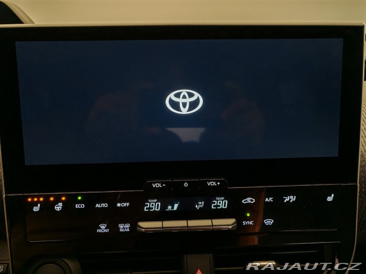 Toyota bZ4X 2025