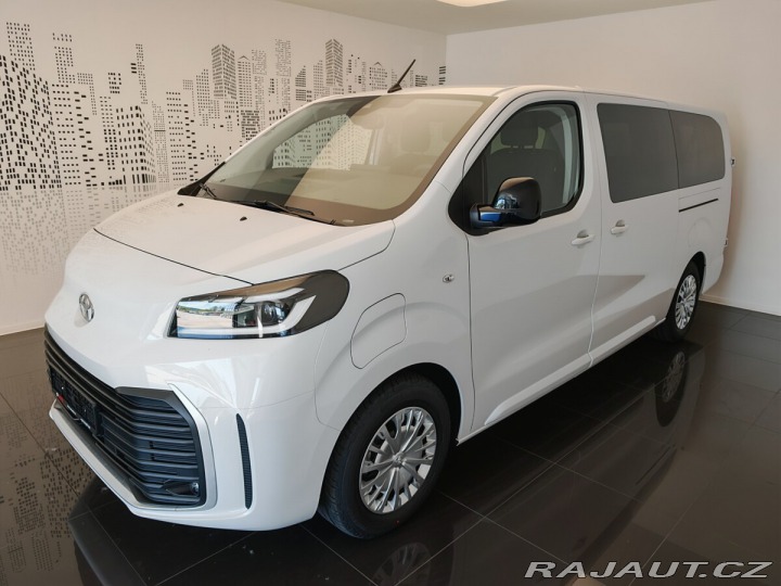 Toyota ProAce Verso 2.0L Diesel - 4x2 - 8 AT 2025