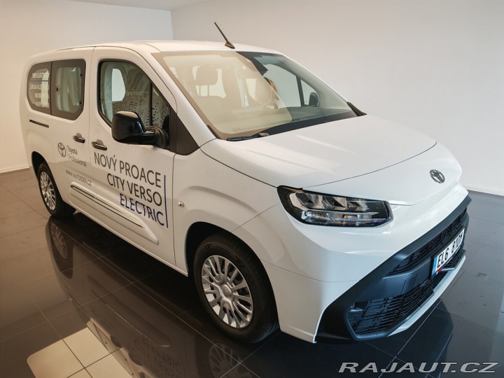 Toyota ProAce City Verso Full Electric (50kWh) Bus 2024