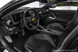 Ferrari 812 Superfast, lift, karbon, 2020
