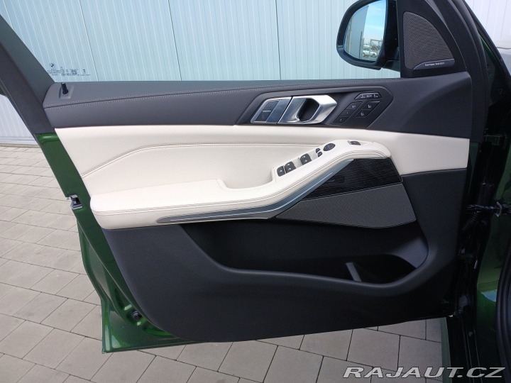 BMW X7 xDrive40d 2025