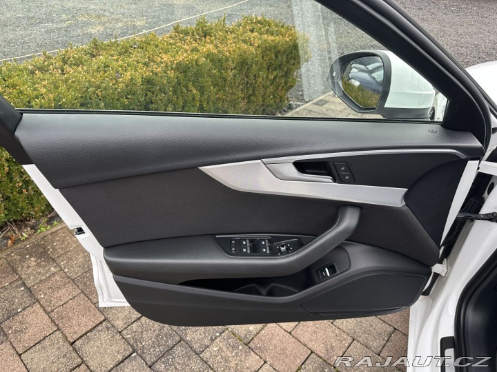 Audi A4 2,0TDI 110kW AT SPORT TAŽ 2018