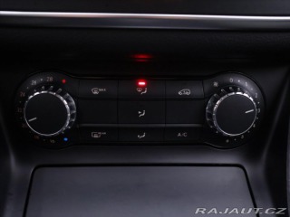 Mercedes-Benz CLA 2.1 200CDi 100kW Aut. Xen 2015