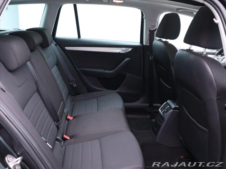 Škoda Octavia 1,4 TSI 103kW Elegance Xe 2014