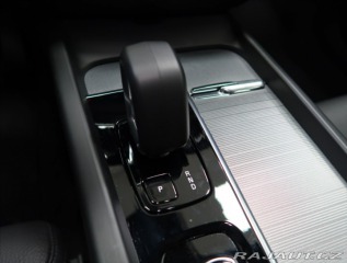 Volvo V60 2,0 B4 AUT PLUS 2025