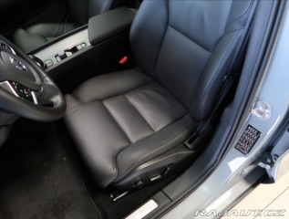 Volvo V60 2,0 B4 AUT PLUS 2025