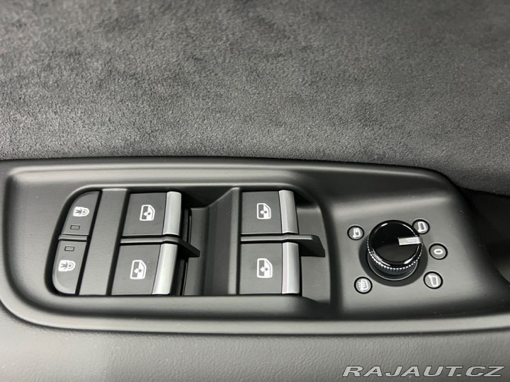 Audi Q8 50TDI QUATTRO, S-LINE, MA 2025