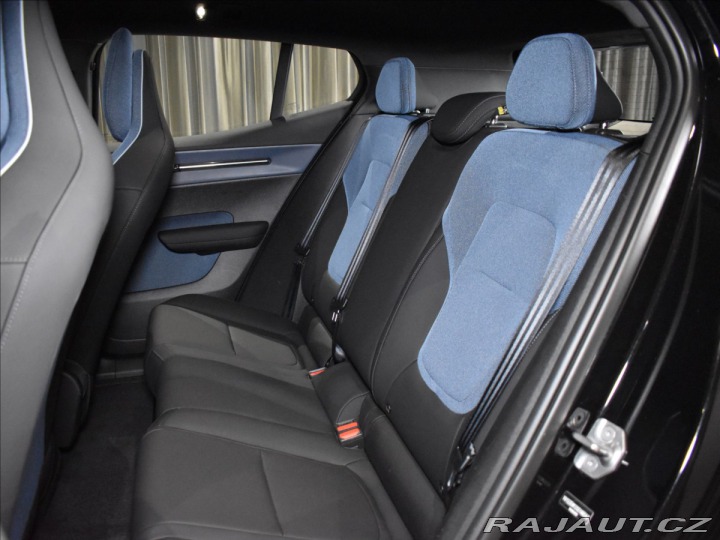 Volvo EX30 Core 2025