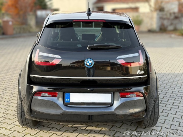 BMW i3 TOP stav, MAX výbava 1800
